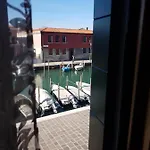 شقة The View Apartment, Island