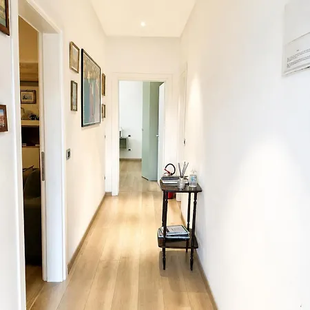 The View Apartment, Island Appartamento