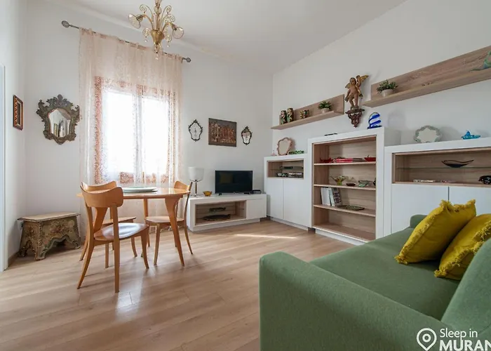 The View Apartment, Island شقة *